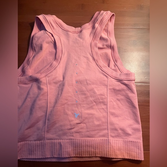 Pink Workout Tanktop - Picture 2 of 3